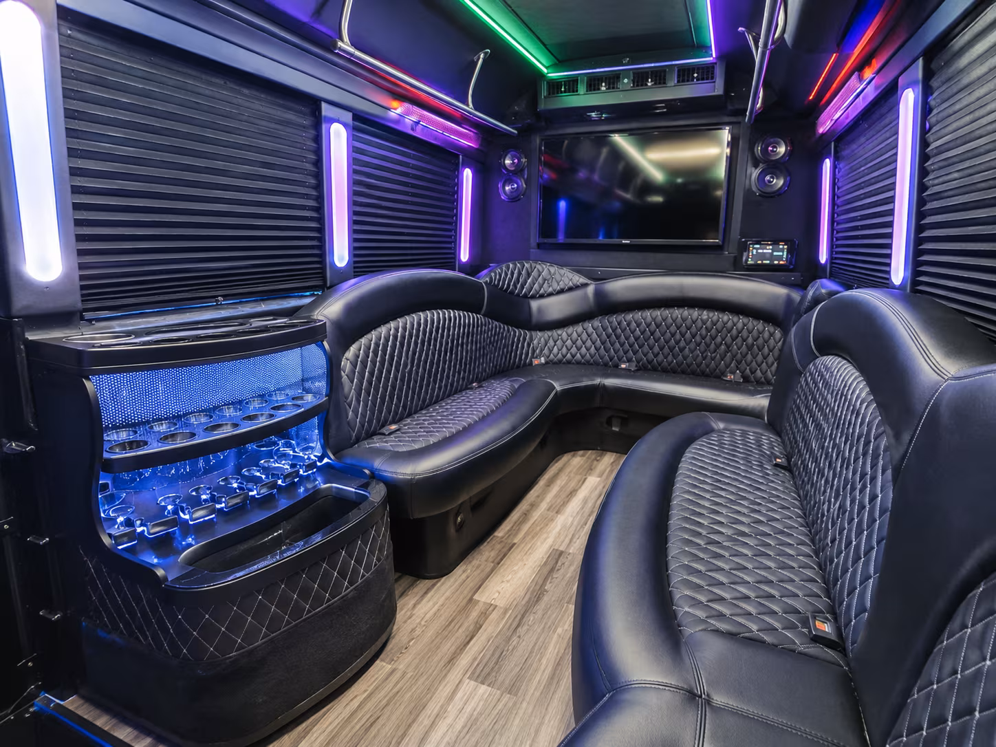 affordable tucson prom party bus prices split across your group