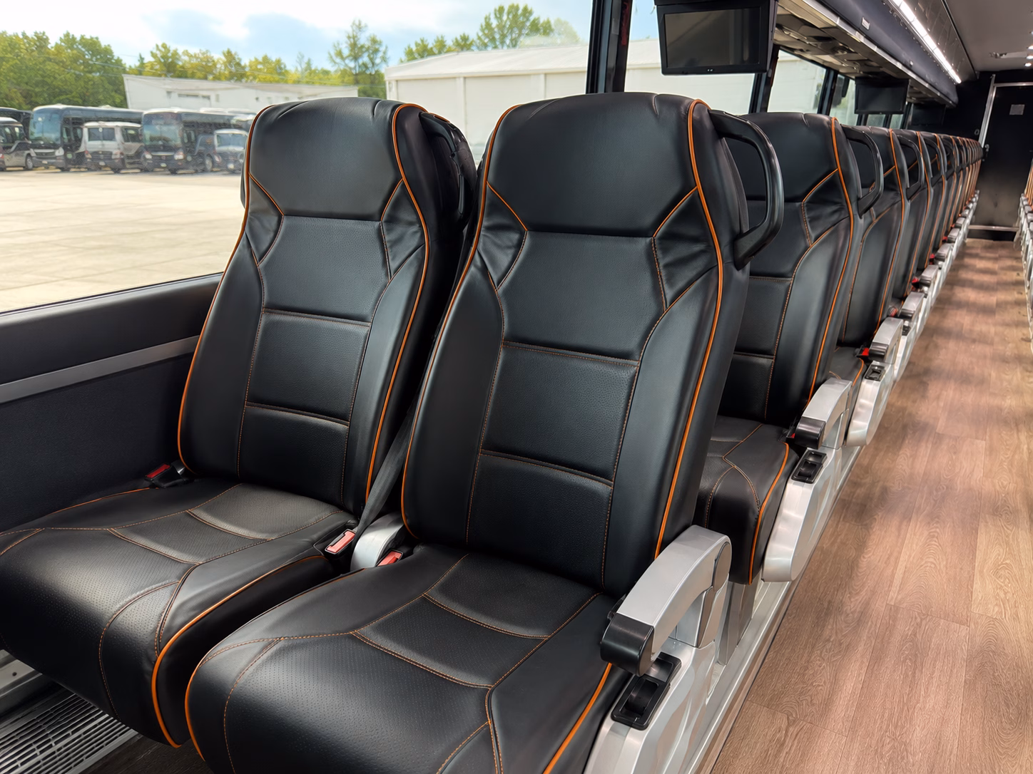 shuttle services for airline crews and airport staff in tucson
