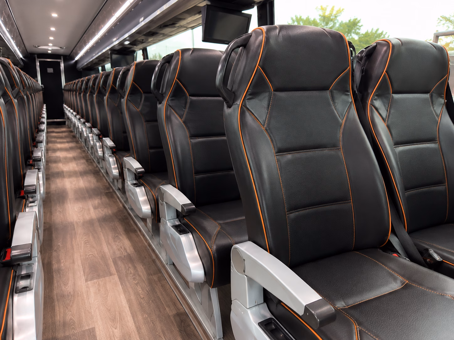 tucson construction and film crew shuttle buses