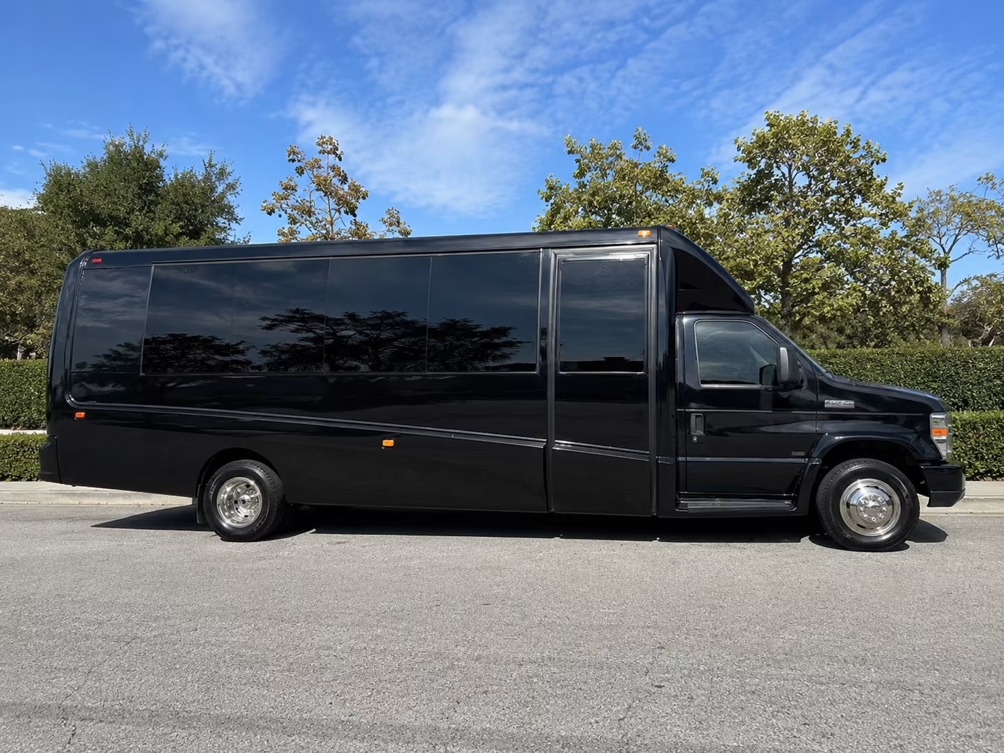 tucson parking shuttle and park and ride bus rentals